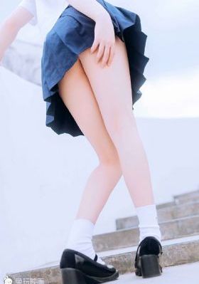 年轻的保姆高清完整观看视频