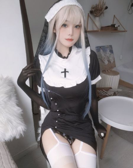 漂亮的女老师电影