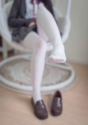 迷人的保姆播放